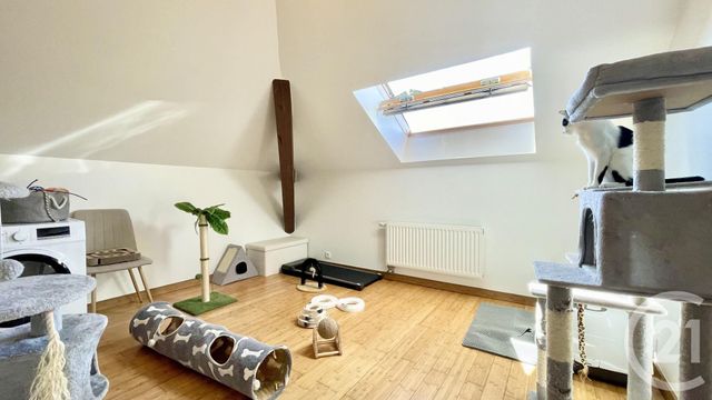 Afficher la photo en grand Appartement T3 à vendre - 3 pièces - 40.07 m2 - BELLEY - 01 - RHONE-ALPES - Century 21 Le Colombier