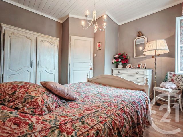 Afficher la photo en grand maison à vendre - 6 pièces - 138.94 m2 - BELLEY - 01 - RHONE-ALPES - Century 21 Le Colombier