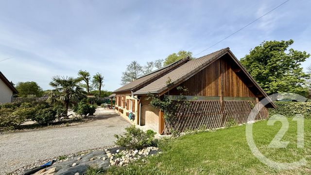 maison à vendre - 5 pièces - 123.66 m2 - GROSLEE ST BENOIT - 01 - RHONE-ALPES - Century 21 Le Colombier