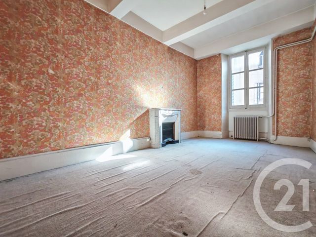 Appartement T4 à vendre - 4 pièces - 150.12 m2 - BELLEY - 01 - RHONE-ALPES - Century 21 Le Colombier