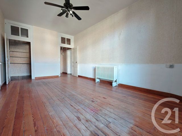 Appartement T4 à vendre - 5 pièces - 140.75 m2 - BELLEY - 01 - RHONE-ALPES - Century 21 Le Colombier