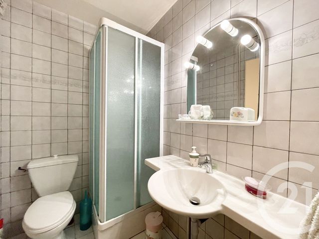 maison à vendre - 5 pièces - 91.96 m2 - CRESSIN ROCHEFORT - 01 - RHONE-ALPES - Century 21 Le Colombier