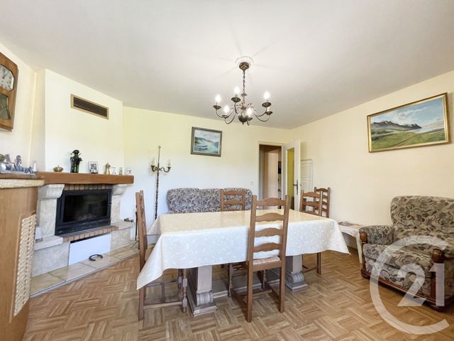 maison à vendre - 5 pièces - 91.96 m2 - CRESSIN ROCHEFORT - 01 - RHONE-ALPES - Century 21 Le Colombier