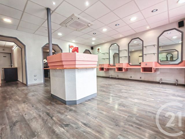 Appartement T3 à vendre - 4 pièces - 111.65 m2 - ST GENIX SUR GUIERS - 73 - RHONE-ALPES - Century 21 Le Colombier