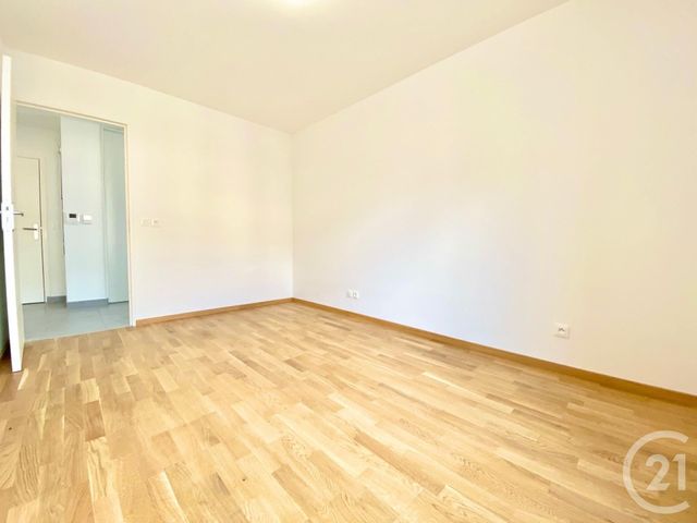 Appartement T3 à louer - 3 pièces - 72.32 m2 - BELLEY - 01 - RHONE-ALPES - Century 21 Le Colombier