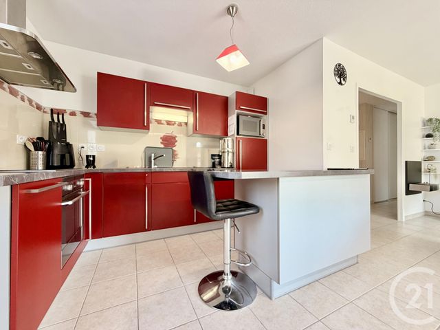 Appartement T3 à louer - 3 pièces - 63.17 m2 - BELLEY - 01 - RHONE-ALPES - Century 21 Le Colombier