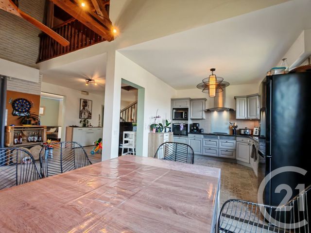 maison à vendre - 5 pièces - 147.64 m2 - BELLEY - 01 - RHONE-ALPES - Century 21 Le Colombier