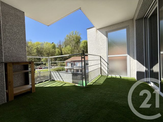 Appartement T3 à vendre - 3 pièces - 70.62 m2 - LE PONT DE BEAUVOISIN - 38 - RHONE-ALPES - Century 21 Le Colombier