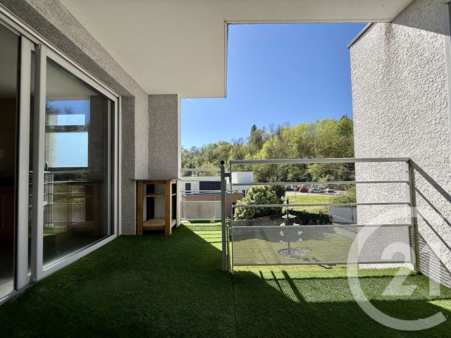 Appartement T3 à vendre - 3 pièces - 70.62 m2 - LE PONT DE BEAUVOISIN - 38 - RHONE-ALPES - Century 21 Le Colombier