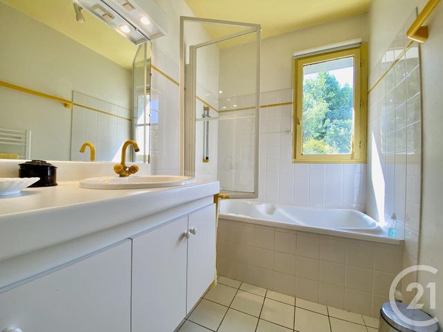 maison à vendre - 7 pièces - 208.56 m2 - BELLEY - 01 - RHONE-ALPES - Century 21 Le Colombier