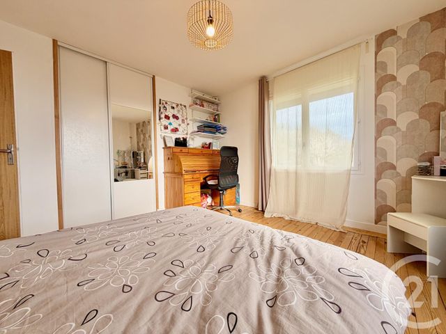 maison à vendre - 8 pièces - 180.1 m2 - ST GENIX SUR GUIERS - 73 - RHONE-ALPES - Century 21 Le Colombier