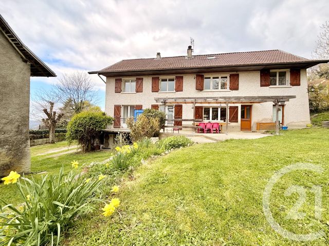 maison à vendre - 8 pièces - 180.1 m2 - ST GENIX SUR GUIERS - 73 - RHONE-ALPES - Century 21 Le Colombier