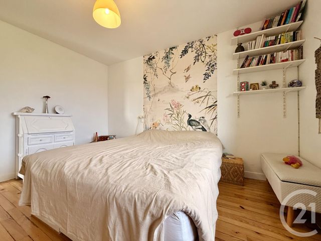 maison à vendre - 8 pièces - 180.1 m2 - ST GENIX SUR GUIERS - 73 - RHONE-ALPES - Century 21 Le Colombier