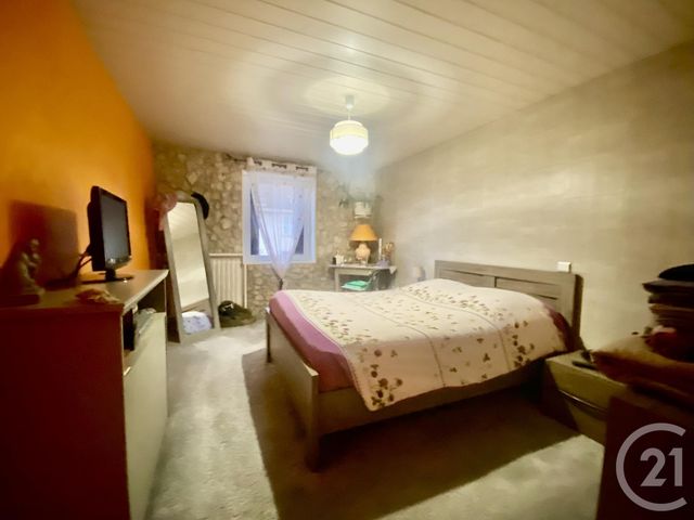 maison à vendre - 6 pièces - 116.85 m2 - LES AVENIERES VEYRINS THUELLIN - 38 - RHONE-ALPES - Century 21 Le Colombier