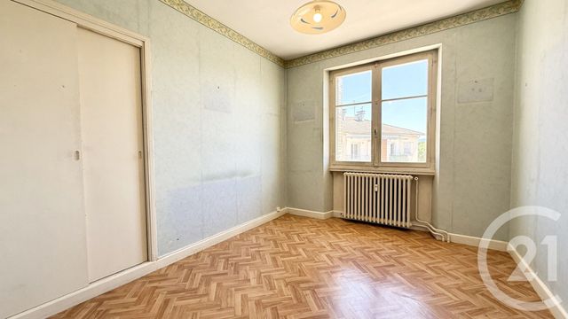 Appartement T3 à vendre - 3 pièces - 59.16 m2 - BELLEY - 01 - RHONE-ALPES - Century 21 Le Colombier