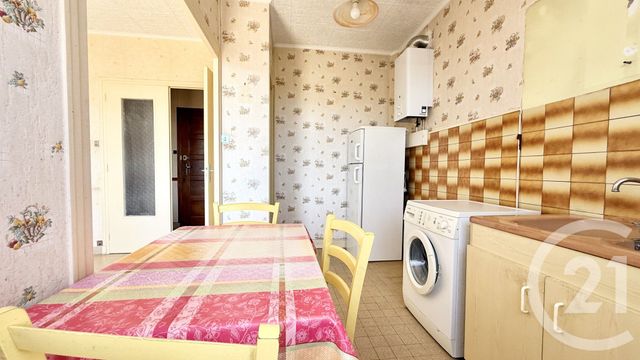 Appartement T3 à vendre - 3 pièces - 59.16 m2 - BELLEY - 01 - RHONE-ALPES - Century 21 Le Colombier