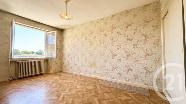 Appartement T3 à vendre - 3 pièces - 59.16 m2 - BELLEY - 01 - RHONE-ALPES - Century 21 Le Colombier