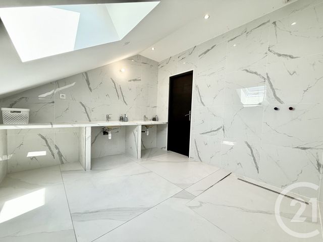 maison à vendre - 6 pièces - 210.0 m2 - BELLEY - 01 - RHONE-ALPES - Century 21 Le Colombier