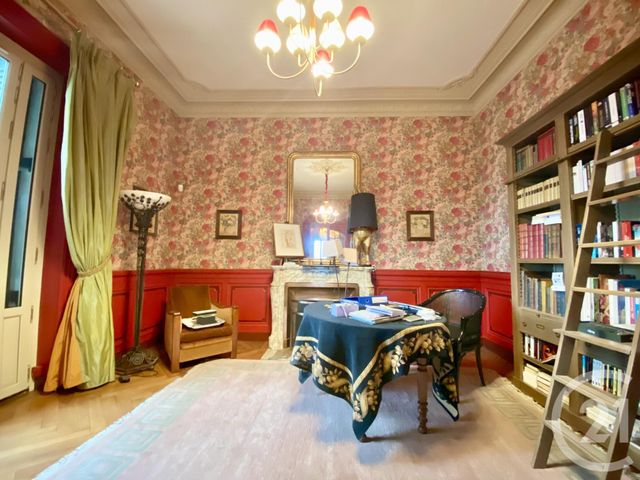 maison à vendre - 12 pièces - 290.0 m2 - LES AVENIERES VEYRINS THUELLIN - 38 - RHONE-ALPES - Century 21 Le Colombier