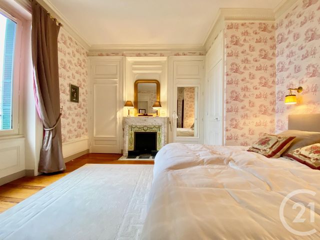 maison à vendre - 12 pièces - 290.0 m2 - LES AVENIERES VEYRINS THUELLIN - 38 - RHONE-ALPES - Century 21 Le Colombier