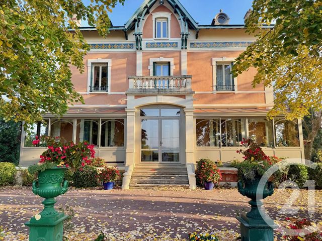 maison à vendre - 12 pièces - 290.0 m2 - LES AVENIERES VEYRINS THUELLIN - 38 - RHONE-ALPES - Century 21 Le Colombier