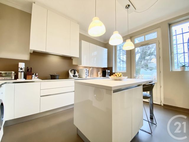 maison à vendre - 12 pièces - 290.0 m2 - LES AVENIERES VEYRINS THUELLIN - 38 - RHONE-ALPES - Century 21 Le Colombier