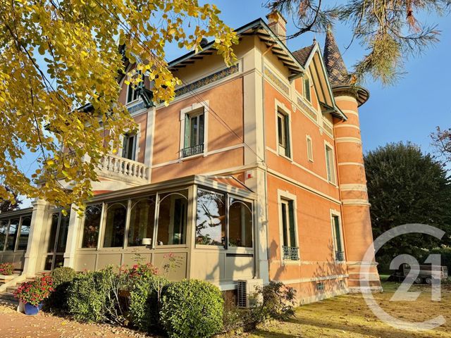 maison à vendre - 12 pièces - 290.0 m2 - LES AVENIERES VEYRINS THUELLIN - 38 - RHONE-ALPES - Century 21 Le Colombier
