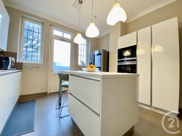 maison à vendre - 12 pièces - 290.0 m2 - LES AVENIERES VEYRINS THUELLIN - 38 - RHONE-ALPES - Century 21 Le Colombier