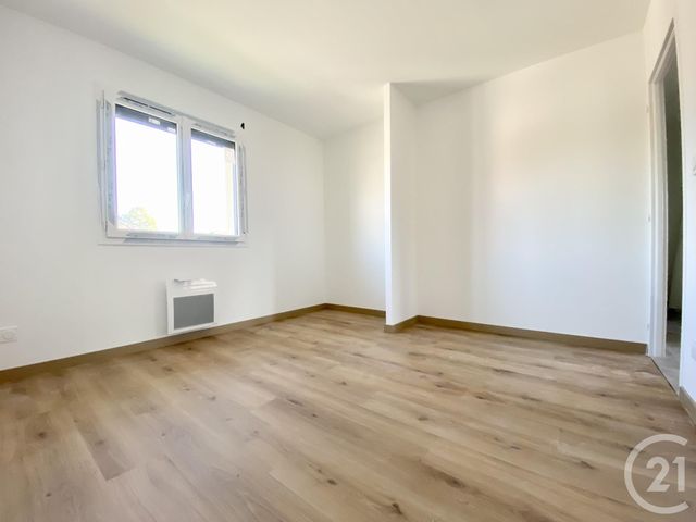 maison à louer - 4 pièces - 91.53 m2 - BELLEY - 01 - RHONE-ALPES - Century 21 Le Colombier