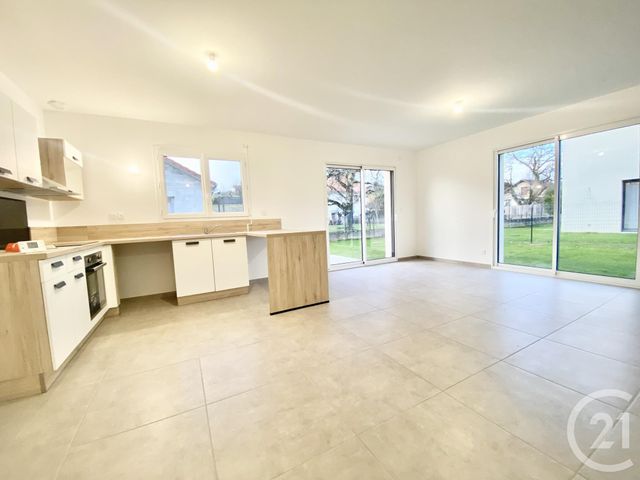 maison à louer - 4 pièces - 91.53 m2 - BELLEY - 01 - RHONE-ALPES - Century 21 Le Colombier