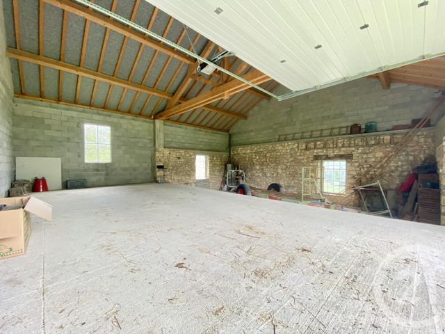 maison à vendre - 9 pièces - 282.55 m2 - CHAMPAGNE EN VALROMEY - 01 - RHONE-ALPES - Century 21 Le Colombier