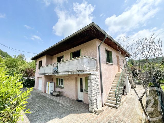 maison - VIRIEU LE GRAND - 01