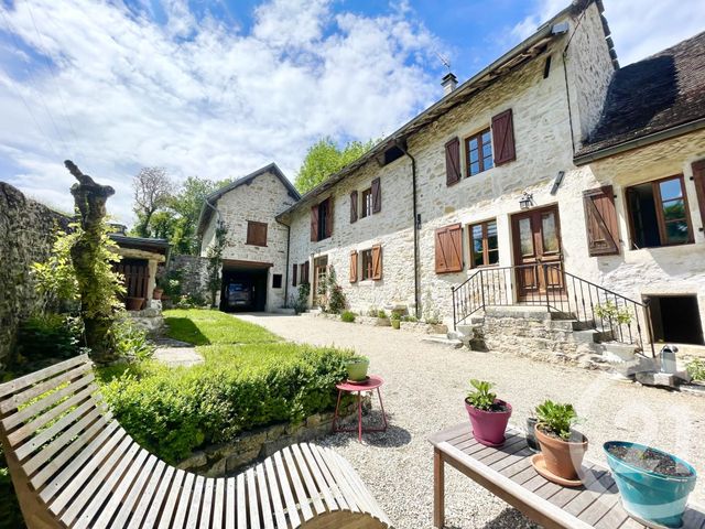 Maison à vendre PARVES ET NATTAGES