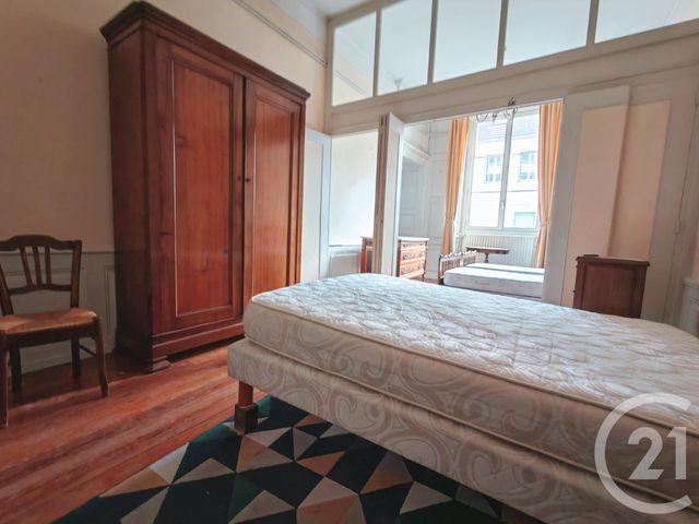 Appartement T3 à vendre - 3 pièces - 93.38 m2 - BELLEY - 01 - RHONE-ALPES - Century 21 Le Colombier