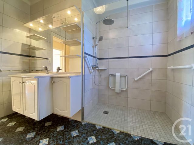 maison à vendre - 6 pièces - 127.33 m2 - BELLEY - 01 - RHONE-ALPES - Century 21 Le Colombier