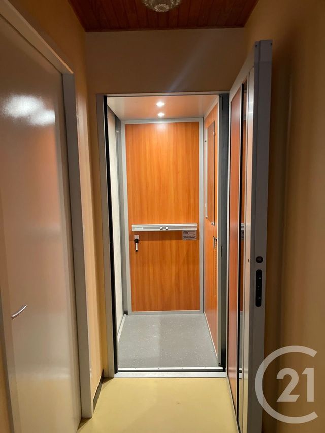 maison à vendre - 6 pièces - 127.33 m2 - BELLEY - 01 - RHONE-ALPES - Century 21 Le Colombier