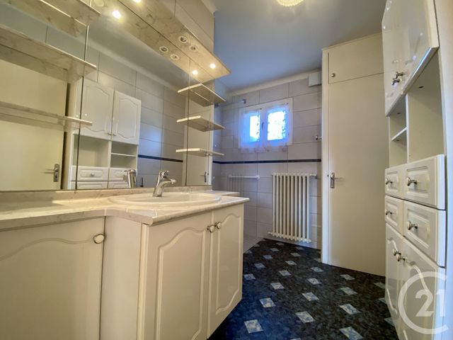 maison à vendre - 6 pièces - 127.33 m2 - BELLEY - 01 - RHONE-ALPES - Century 21 Le Colombier